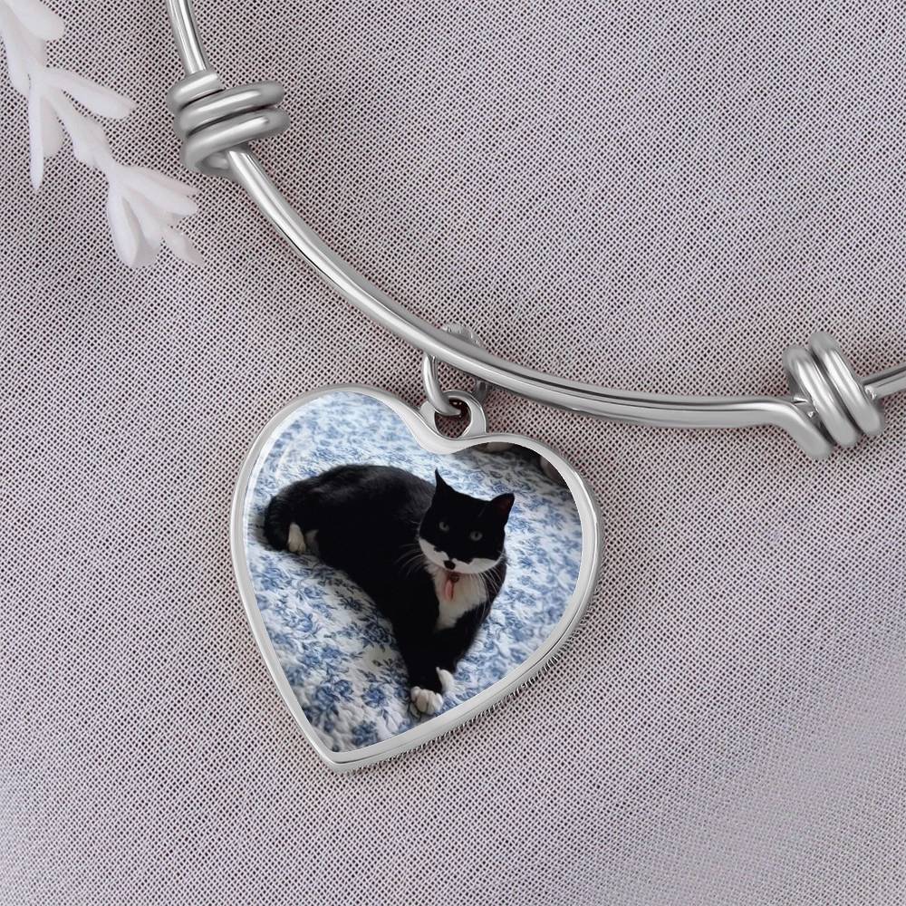 Luxury Heart Bangle