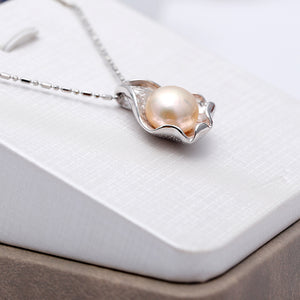 HQ Big Natural Pearl Pendant Necklace - Freedom Look