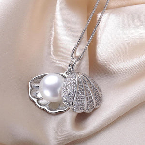 High-Quality Shell Pendant Necklace With Gift Box - Freedom Look