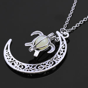 Silver Plated Chain Moon & Turtle Necklaces - Freedom Look