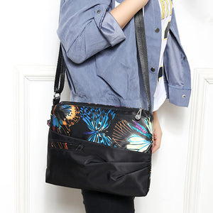 Waterproof Shoulder Bag for Men and Women - Freedom Look