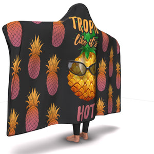 Pineapple Tropic Like It's Hot Hooded Blanket (S)