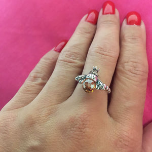 Lovely Bee Ring & Pendant Necklace - Sterling Silver - Freedom Look