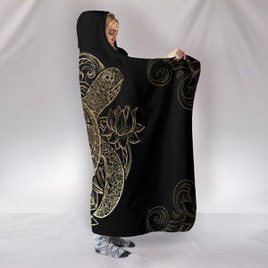 Golden Sea Turtle Hooded Blanket - Freedom Look