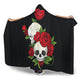 Skull Couple Roses (Black) - Hooded Blankets