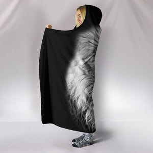 Black & White Lion Hooded Blanket - Freedom Look