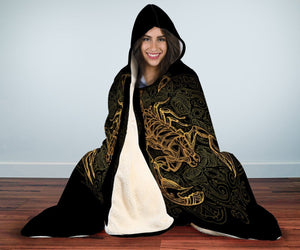 Scorpion Hooded Blanket